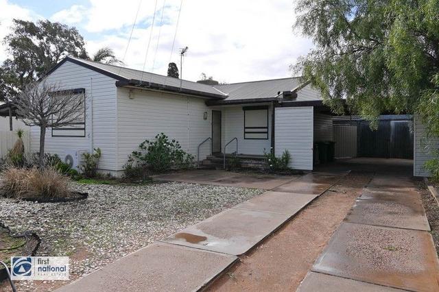 12 Whiting Parade, SA 5700