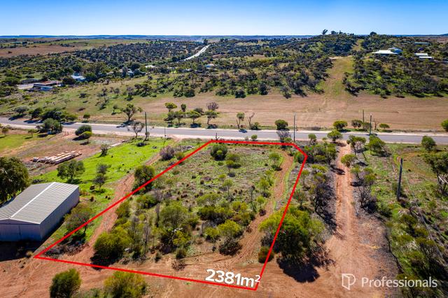 99 Wannerenooka Road, WA 6535