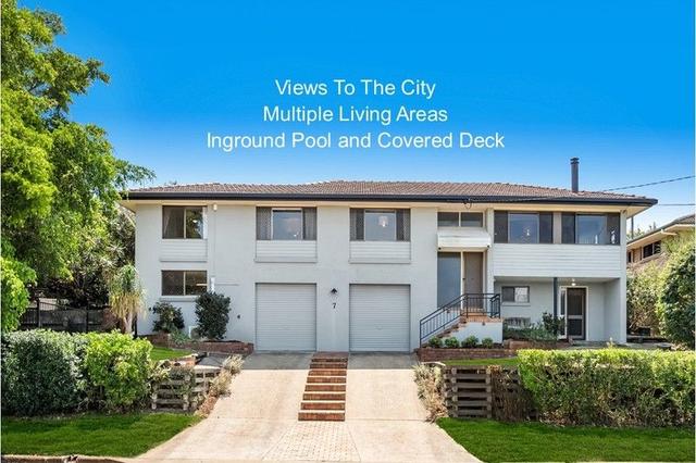 7 Manooka Street, QLD 4034