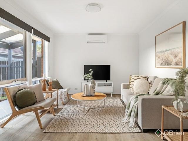 2/18 Charles Street, VIC 3198