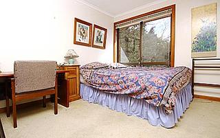 Bed 1 (2004-07-14)