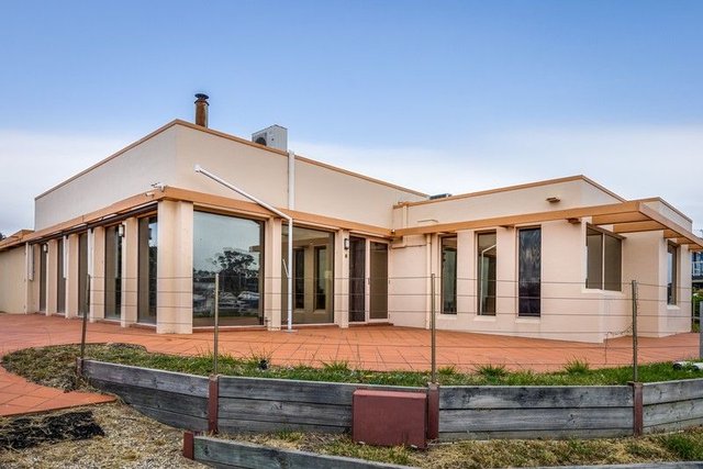 37 Marina Drive, VIC 3851