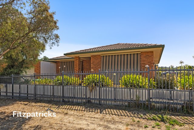 120 Raye Street, NSW 2650