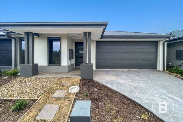 6 Butcherbird Parade, VIC 3358
