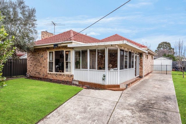 9 Norwood Street, VIC 3218