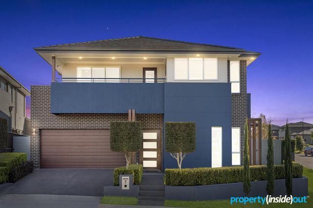 7 Sunningdale Drive, NSW 2761