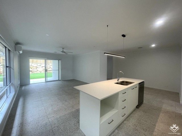 41 MacMillan Loop, QLD 4207