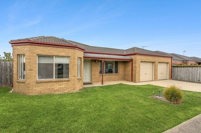102 Rossack Drive, VIC 3216