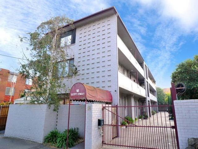 8/18 Scott Street, VIC 3184