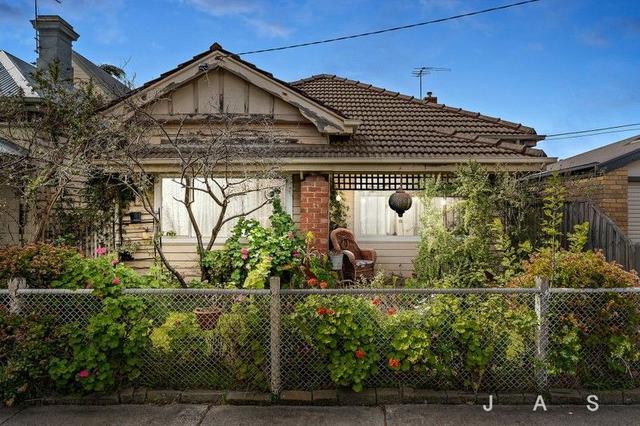 12 Raleigh Street, VIC 3015