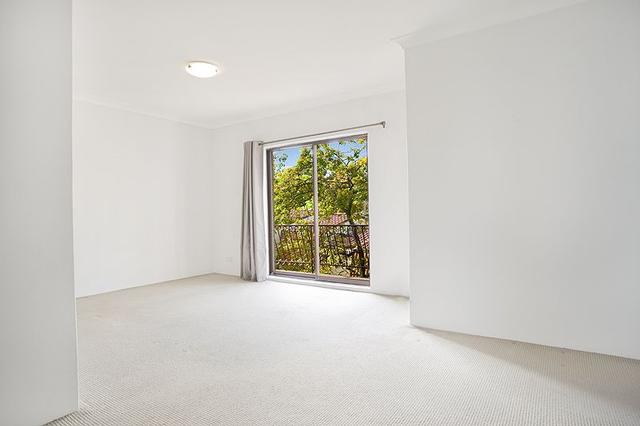 22 Linsley Street, NSW 2111