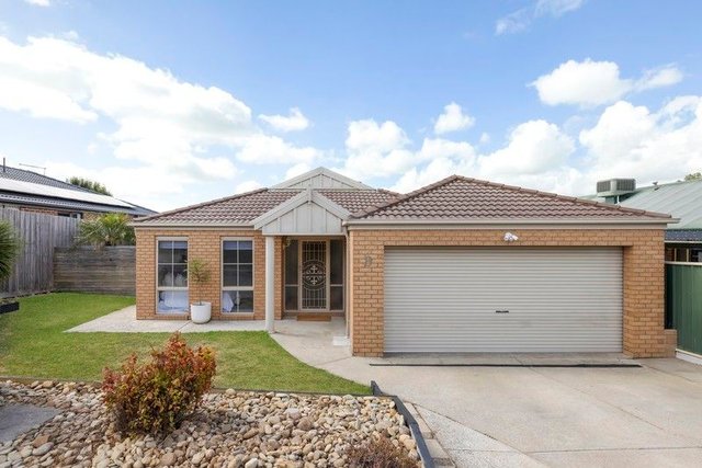 8 Escarpment Drive, VIC 3199