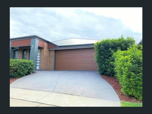 7 Patanga Cres, NSW 2747