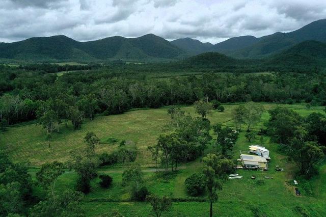 412 Kurkowski  Road, QLD 4800