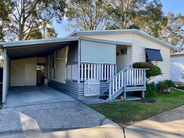 64/9 Browns Road, NSW 2541