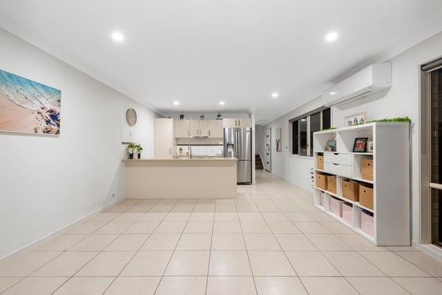 1/8 Michaels Promenade, QLD 4209