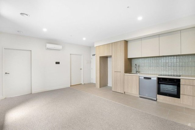 402/380 Bell Street, VIC 3072