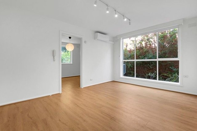 4/443 Napier Street, VIC 3065