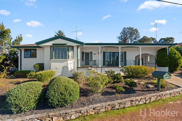 17 Crinoline Street, NSW 2620