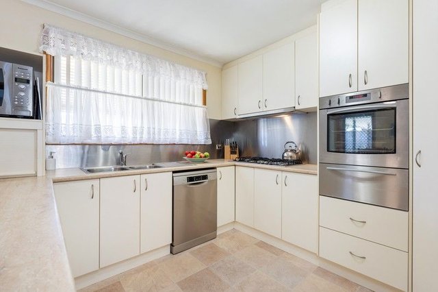 18 Townview Avenue, NSW 2659