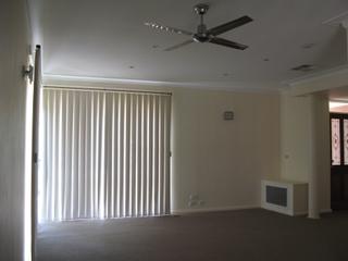 Lounge (2013-12-31)