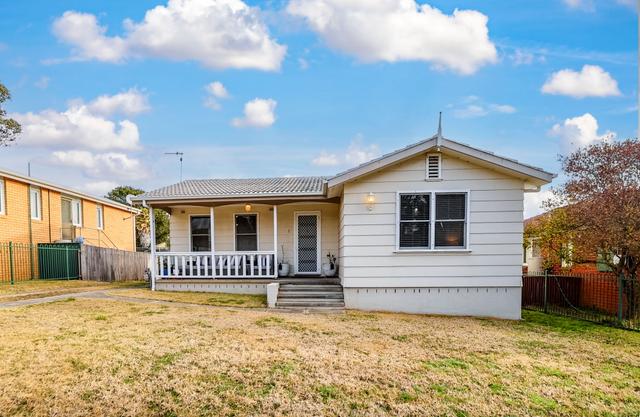 4 Woodward Street, NSW 2580