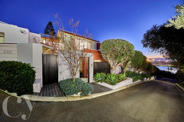 27 Angwin Street, WA 6158
