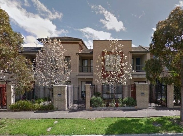 11 Yellowbox Street, VIC 3012