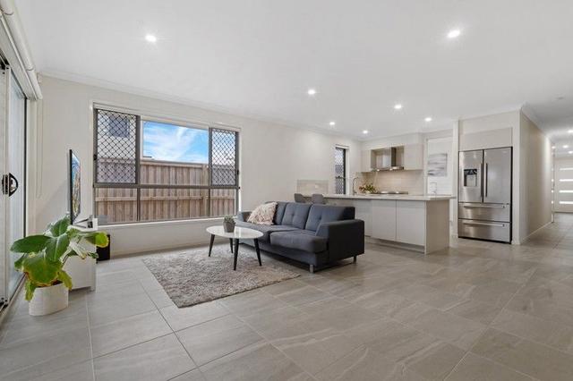 36 Whitsunday Circuit, QLD 4209