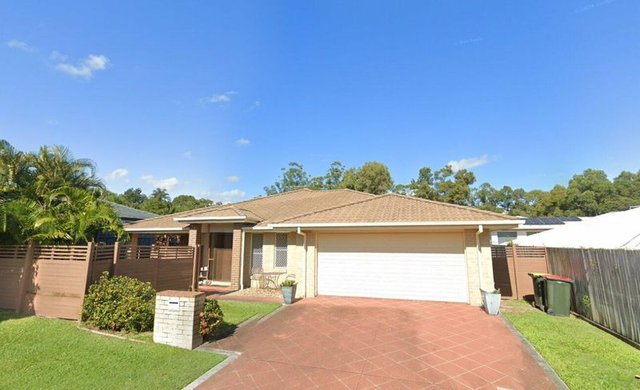 8 Olsen Crescent, QLD 4154