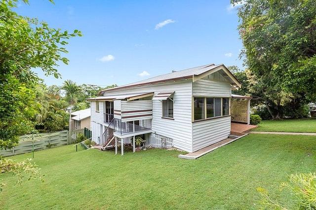 8 Frobisher Street, QLD 4060