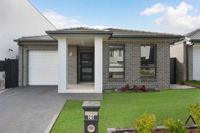 25 Cabbage Gum Avenue, NSW 2565