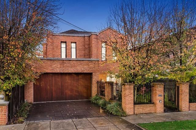 33 Kent  Grove, VIC 3161