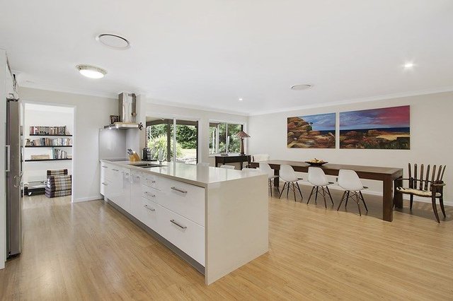 1 Kooringal Drive, NSW 2753