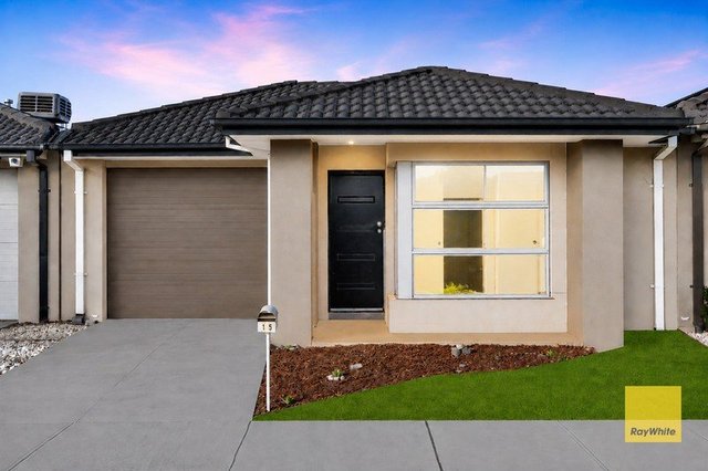 15 Tomago Street, VIC 3029