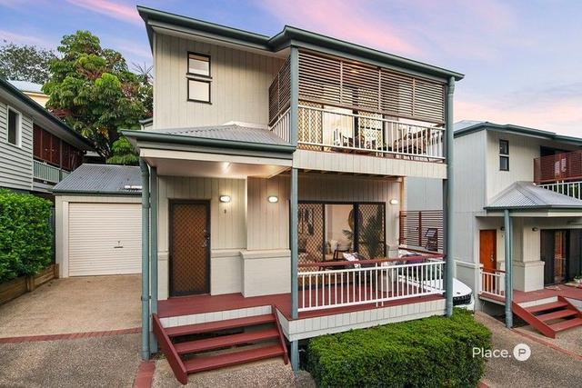 2/20 Rokeby Terrace, QLD 4068