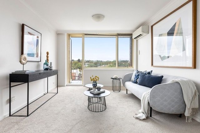 15/1 Ruabon Road, VIC 3142