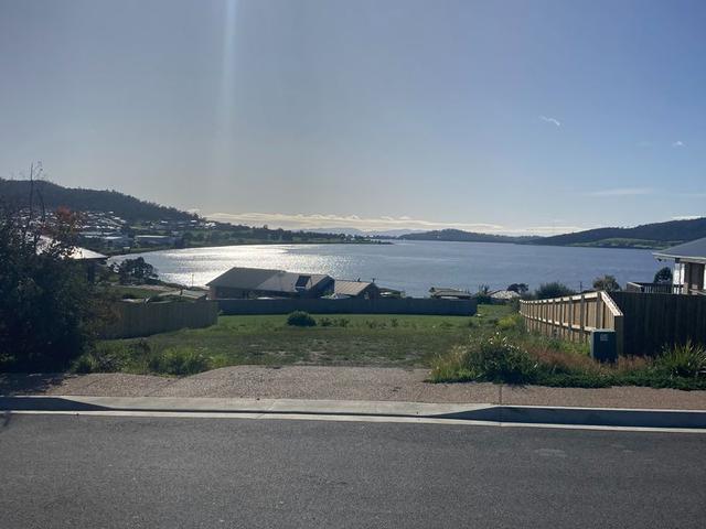 18 Northbay Drive, TAS 7019