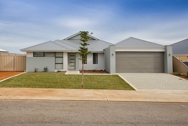 16 Swell Terrace, WA 6532