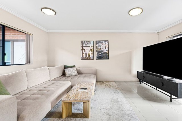 3/74 MacDonald Street, NSW 2195