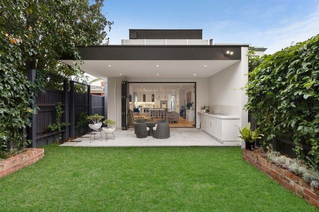 19 Elm Grove, VIC 3186