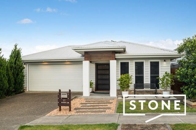 17 Vine Way, QLD 4124