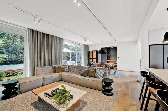 2/59 Huntingtower Road, VIC 3143