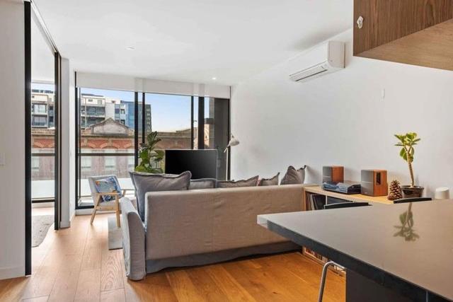 204/123 Pelham Street, VIC 3053