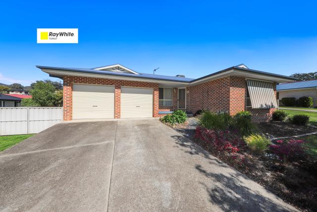 8 Maroo Street, NSW 2720