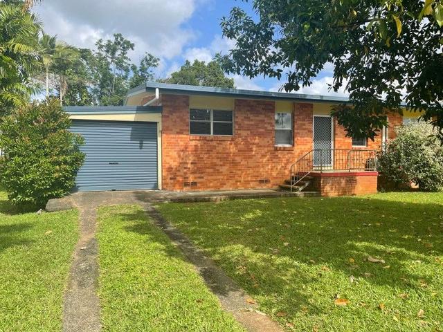 12 Martin Street, QLD 4860