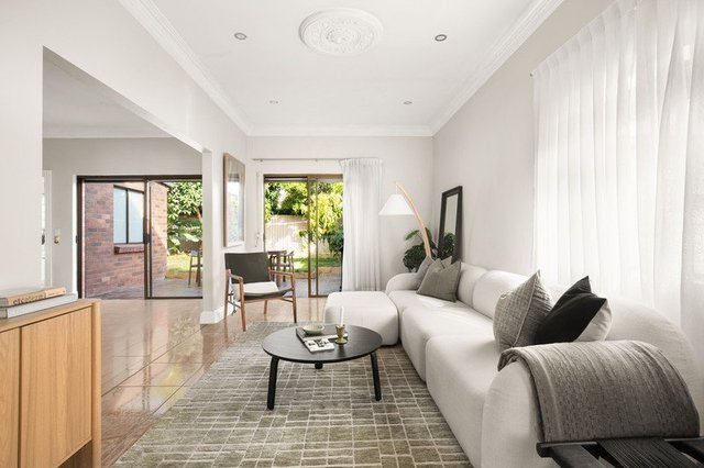14 McGrath Avenue, NSW 2206