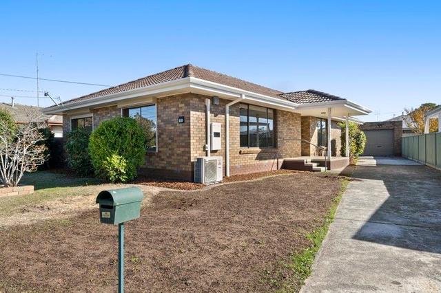 11 Halbert St, VIC 3355