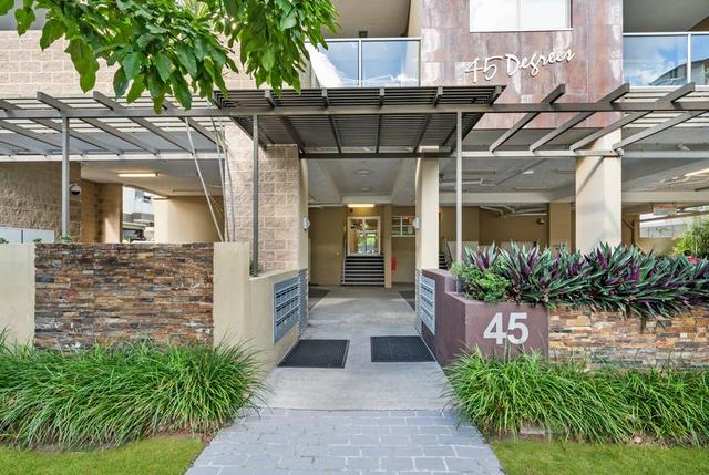 45 Playfield Street, QLD 4032