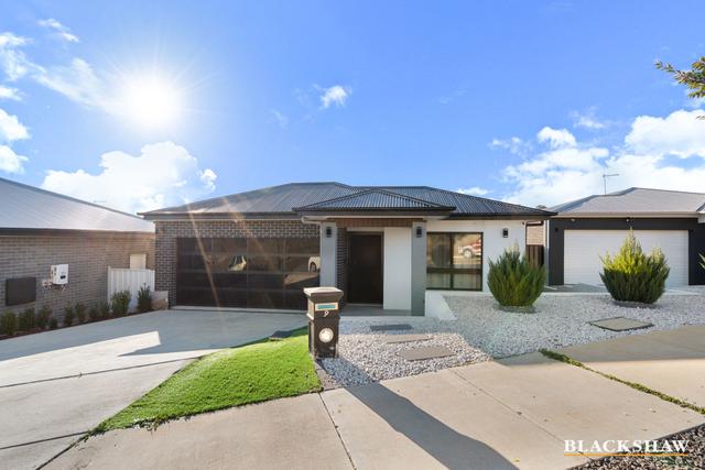 9 Kerry Crest, ACT 2611
